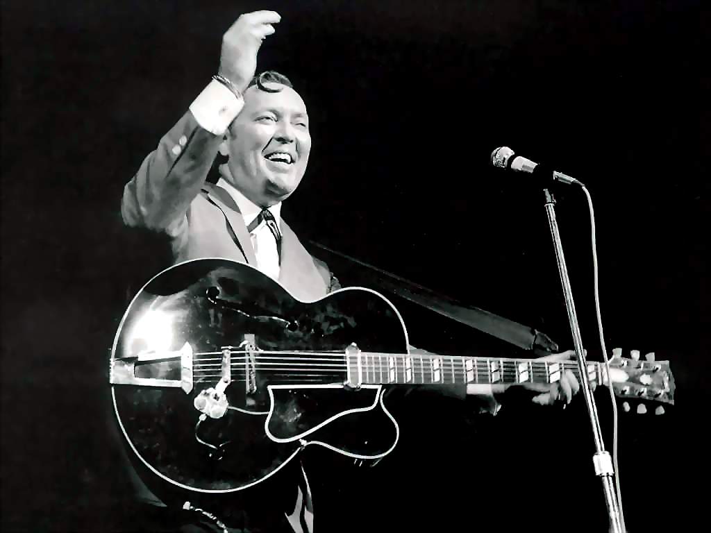 William John Clifton "Bill" Haley (Highland Park, Detroit, Míchigan; 6 de julio de 1925-Harlingen, Texas; 9 de febrero de 1981) fue un músico estadounidense, uno de los propulsores del rock and roll, que popularizó grandemente este tipo de música a principios de 1950 con su grupo Bill Haley & His Comets